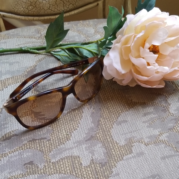 Tory Burch sunglasses main image 8